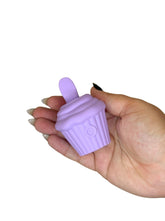 Cup-quake Licker : Fondant Purple
