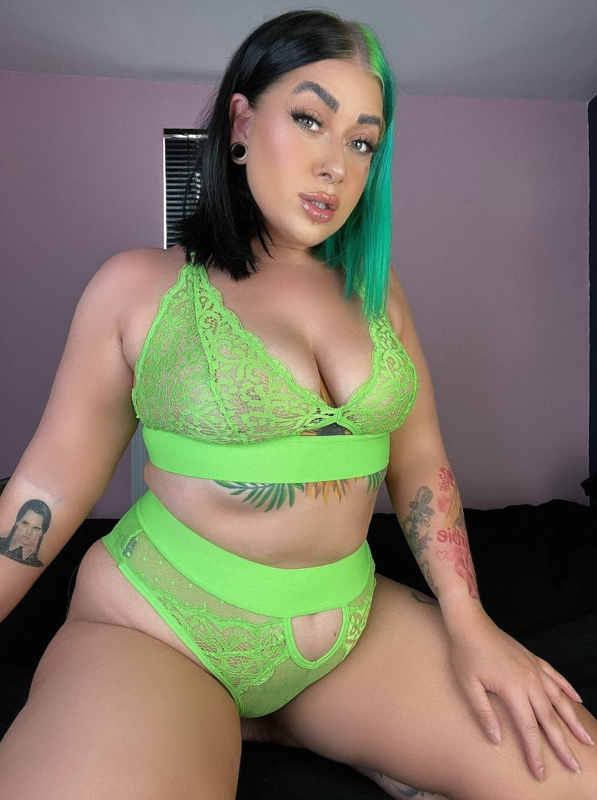 Julisa Bralette : Vibrant Lime